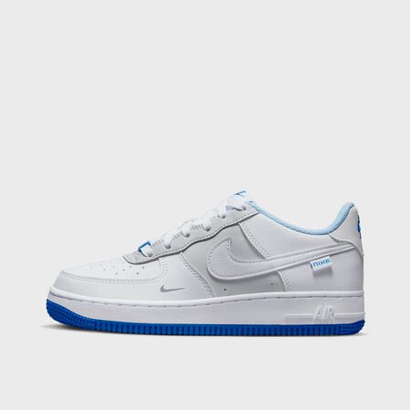 Shoe Class - NIKE AIR FORCE 1 LV8 3 (GS) Photon Dust/ Photon Dust #nike # airforce1 #sneakers #shoeclass_sneakerstores #antwerpen #gent  #sneakerphotography #lifestylephotography